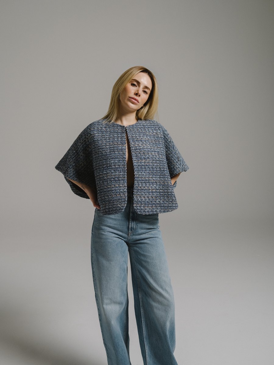 IN·EI, Tweed II.